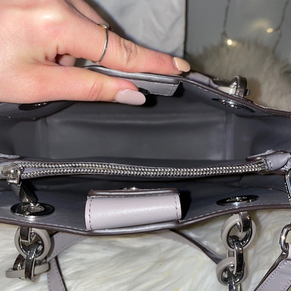 Gray Michael Kors satchel bag - Picture 4 of 7